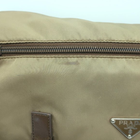 PRADA NYLON VELA MESSENGER BAG ARMY GREEN - Picture 3 of 11